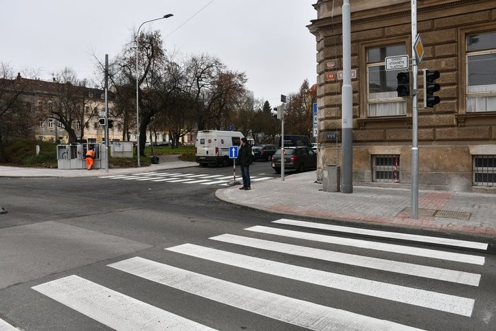 251204_husovo_namesti_03