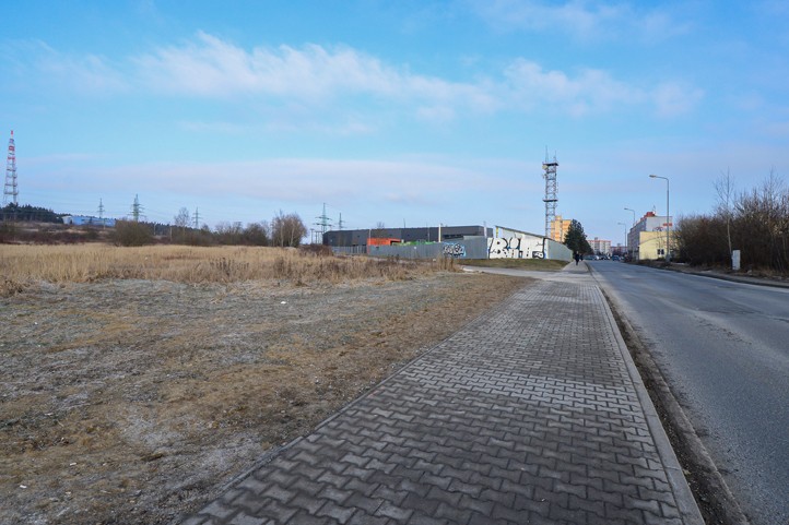 Sběrný dvůr v Uněšovské ulici (fotografie: M. Pecuch) 260204_Odpad_kontejner_Sber_dvur_Unesovska_4