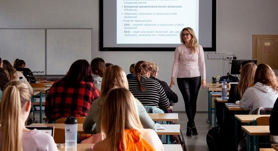 Západočeská univerzita rozšiřuje nabídku studia. Přibude environmentální inženýrství, psychologie i fyzioterapie