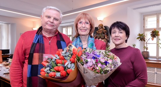 Herečka Monika Švábová oslavila 80 let, přijala ji radní města Plzně