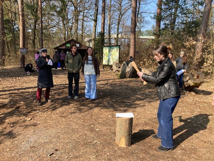 Soutěž Mladí lidé v evropských lesích. Foto: archiv Arboreta Sofronka 260323_soutěž_sofronka_04