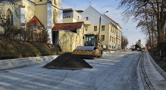 Doprava se na zrekonstruované Rolnické náměstí vrátí od června
