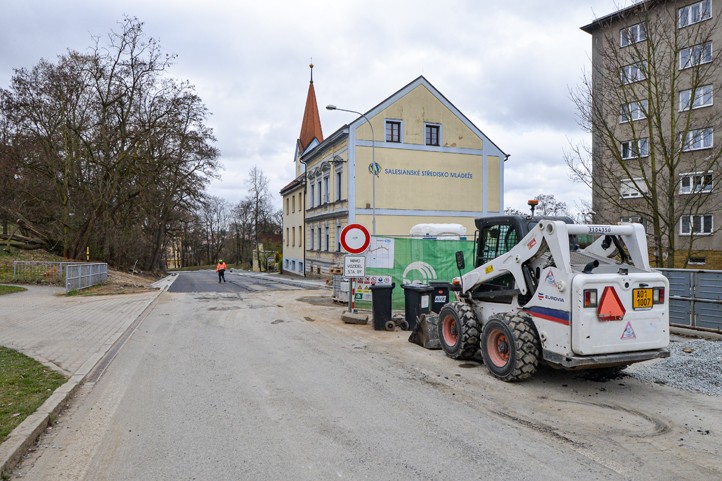 Revoluční ulice (fotografie: M. Pecuch) 260401_Revolucni_3