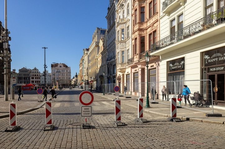 260408_rekonstrukce_náměstí_republiky_03