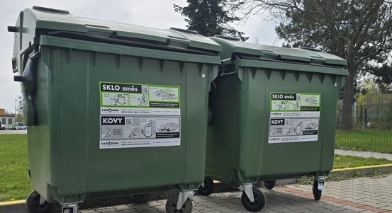 Plzeňané mohou nově třídit plechové obaly i do nádob na sklo