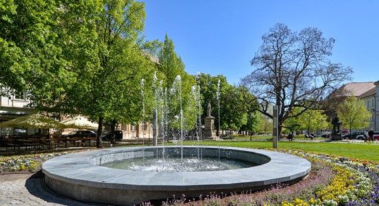 Plzeň má opět svou zpívající fontánu, Smetanova hudba zní z opraveného Corsa v sadech