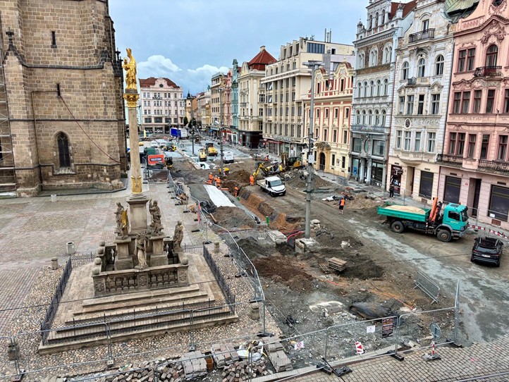Zdroj fotografií: město Plzeň 260603_Rekonstrukce_namesti_Republiky_1