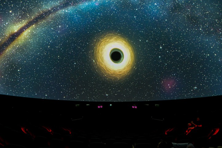 Fotografie: M. Pecuch 260603_Planetarium_2