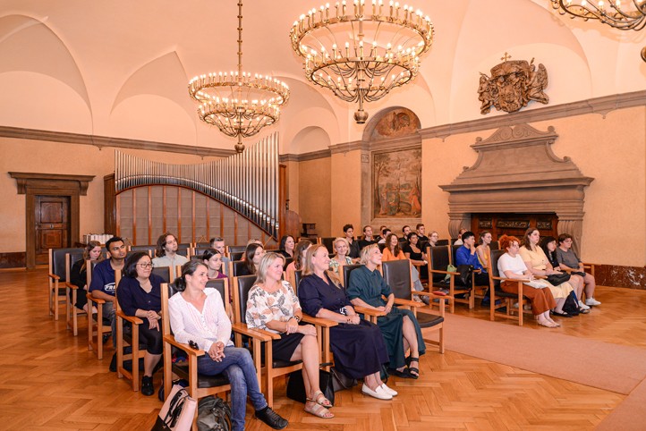 Přijetí na plzeňské radnici (fotografie: M. Pecuch) 260716_Prijeti_letni_jazyk_skola_2