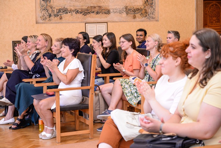 Přijetí na plzeňské radnici (fotografie: M. Pecuch) 260716_Prijeti_letni_jazyk_skola_5