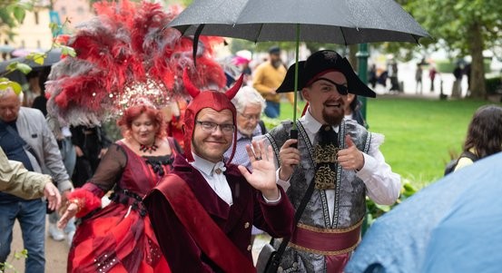 Přidejte se k Vendelínovi! Divadlo J. K. Tyla zahájí novou sezónu tradičním průvodem