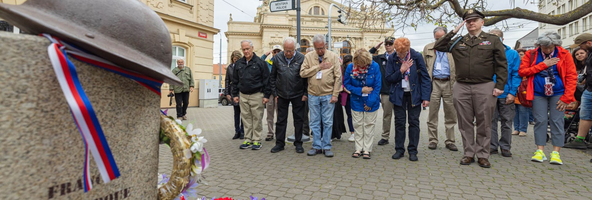 Památník československým vojákům bojujícím na západní frontě