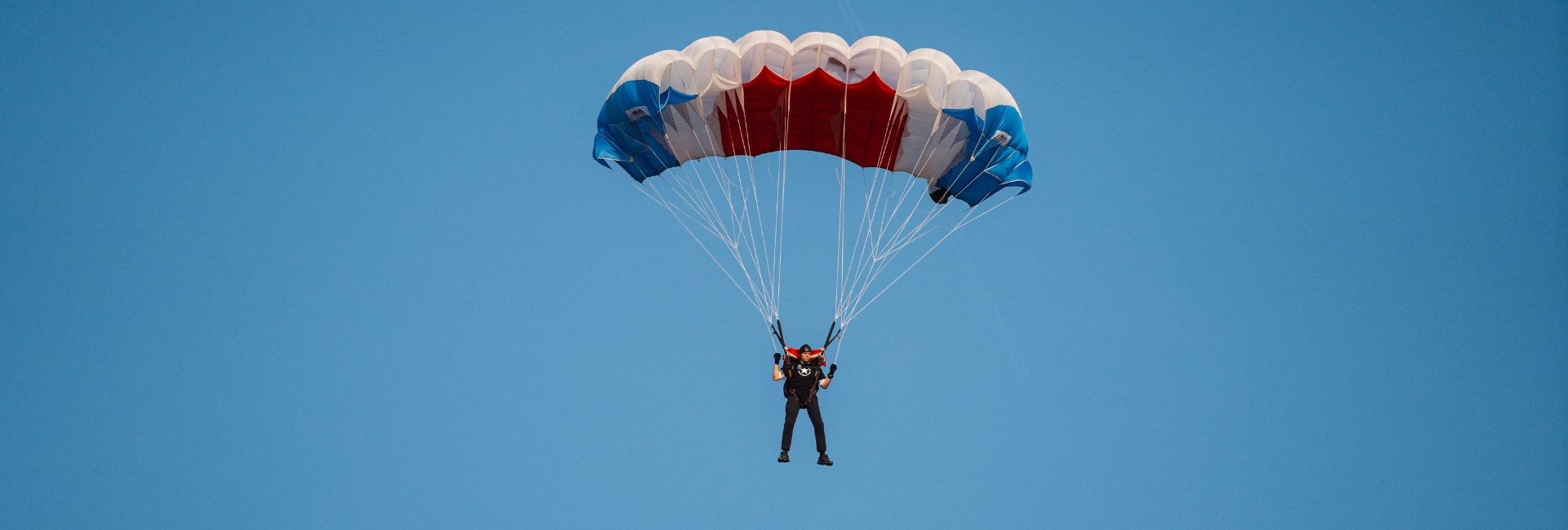 Parachute jumps