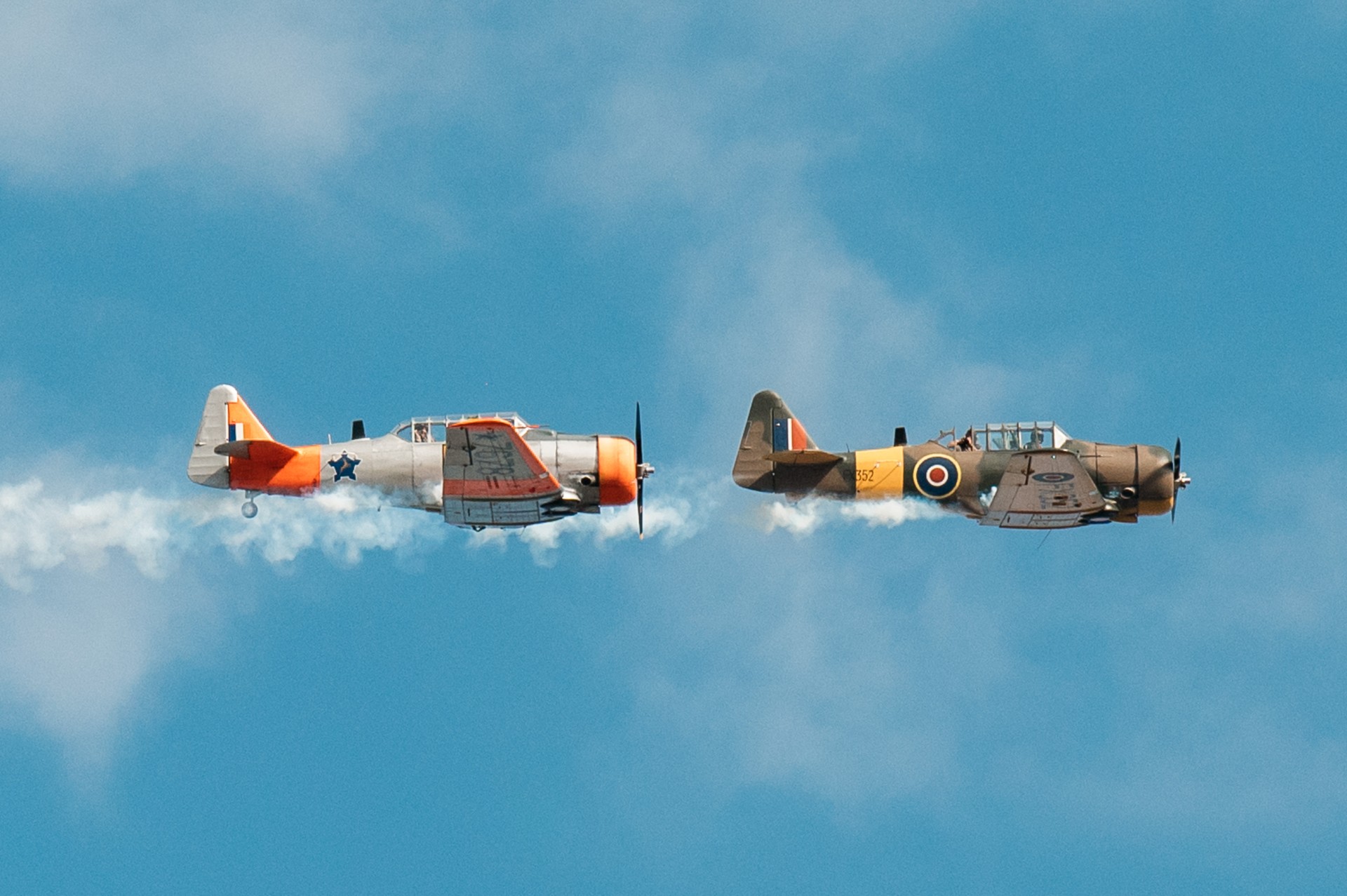 Flyovers, parachute jumps