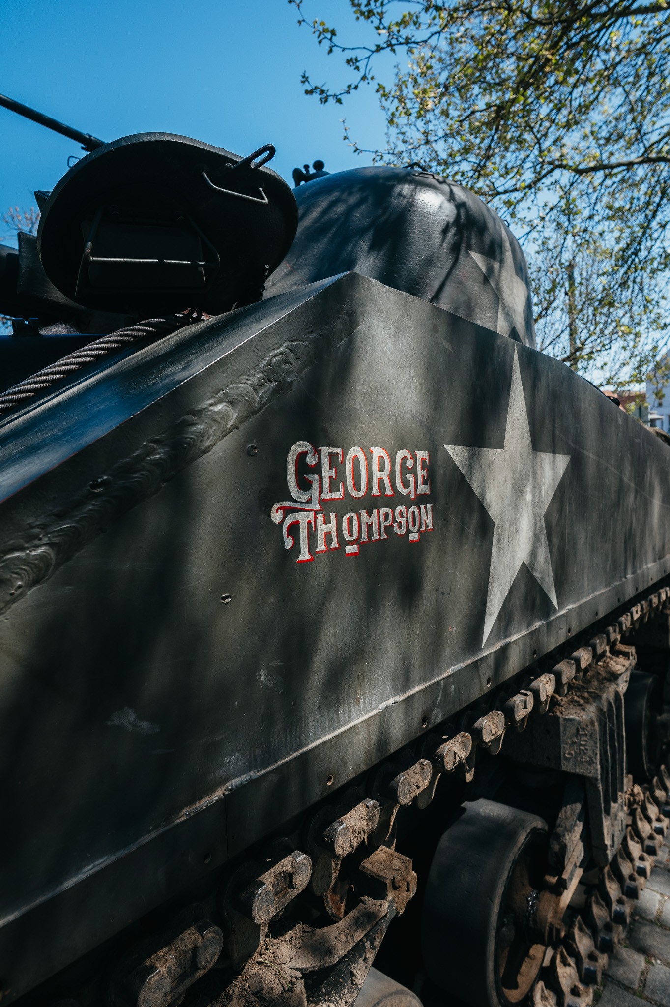 V Křižíkových sadech staví 16. obrněná divize americké armády svůj tábor