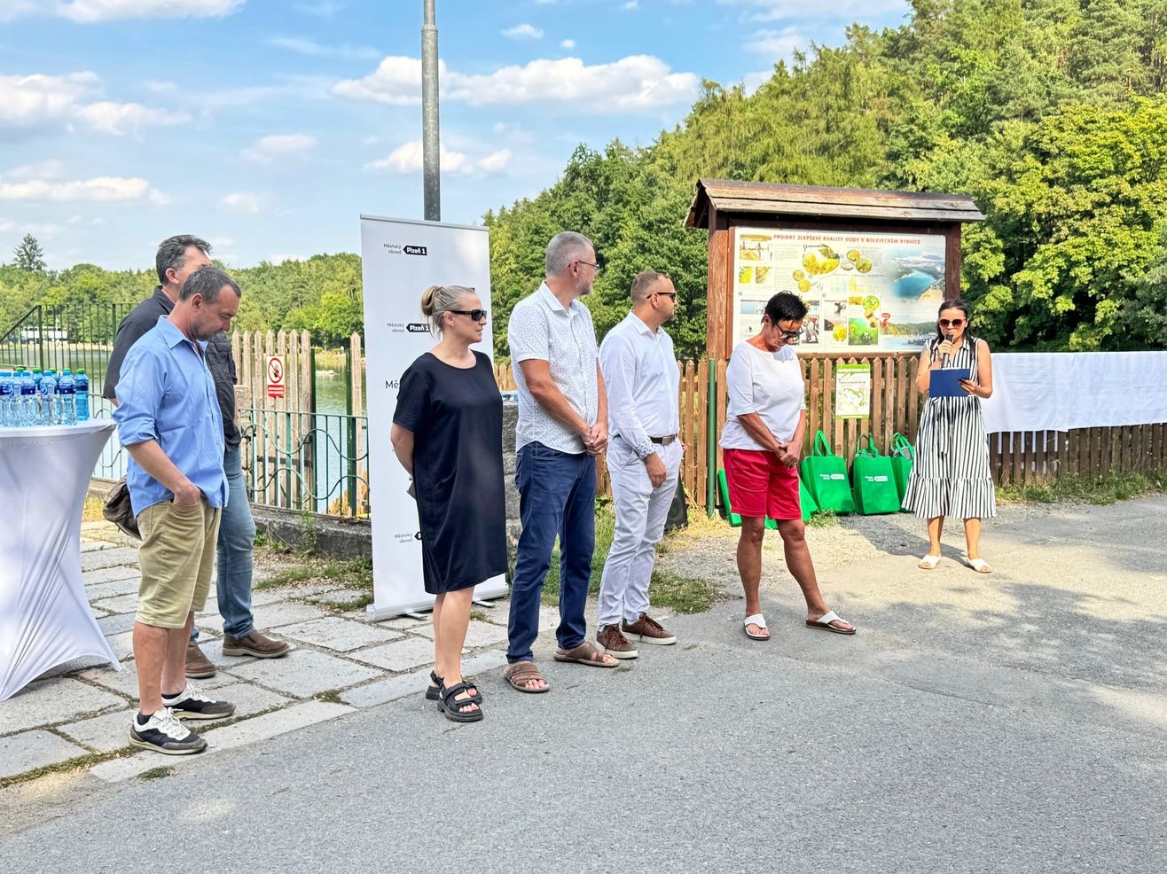 20250820_foto1_vyhlaseni_porotci_a_vedeni_obvodu