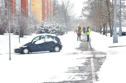 Jednička najíždí na efektivnější systém zimní údržby