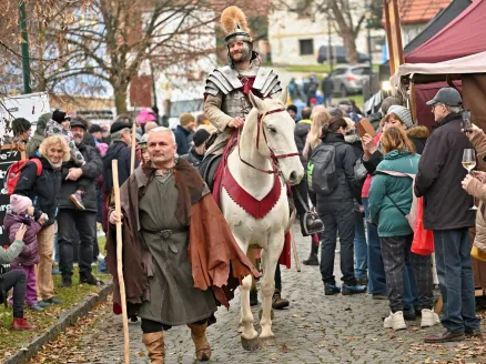 Na Boleveckou náves zavítal svatý Martin