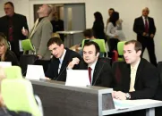 Zastupitelé volili vedení v novém zasedacím sále 