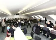 Zastupitelé volili vedení v novém zasedacím sále 