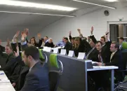 Zastupitelé volili vedení v novém zasedacím sále 