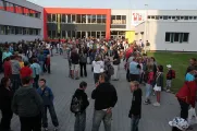 Před 11. a 26. ZŠ se sešly stovky dětí a jejich rodičů