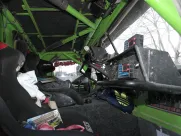 Kabina závodního speciálu 