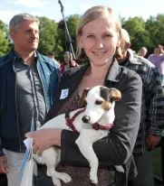 Nej pes Winky s paničkou