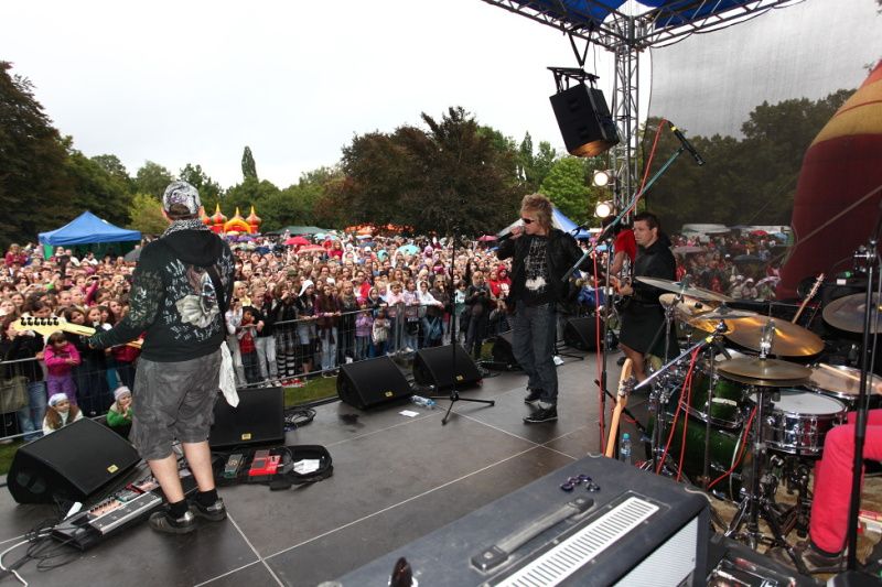 První zvonění 1.9.2010 Borský park 