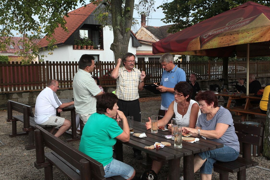 K létu patří táborák!