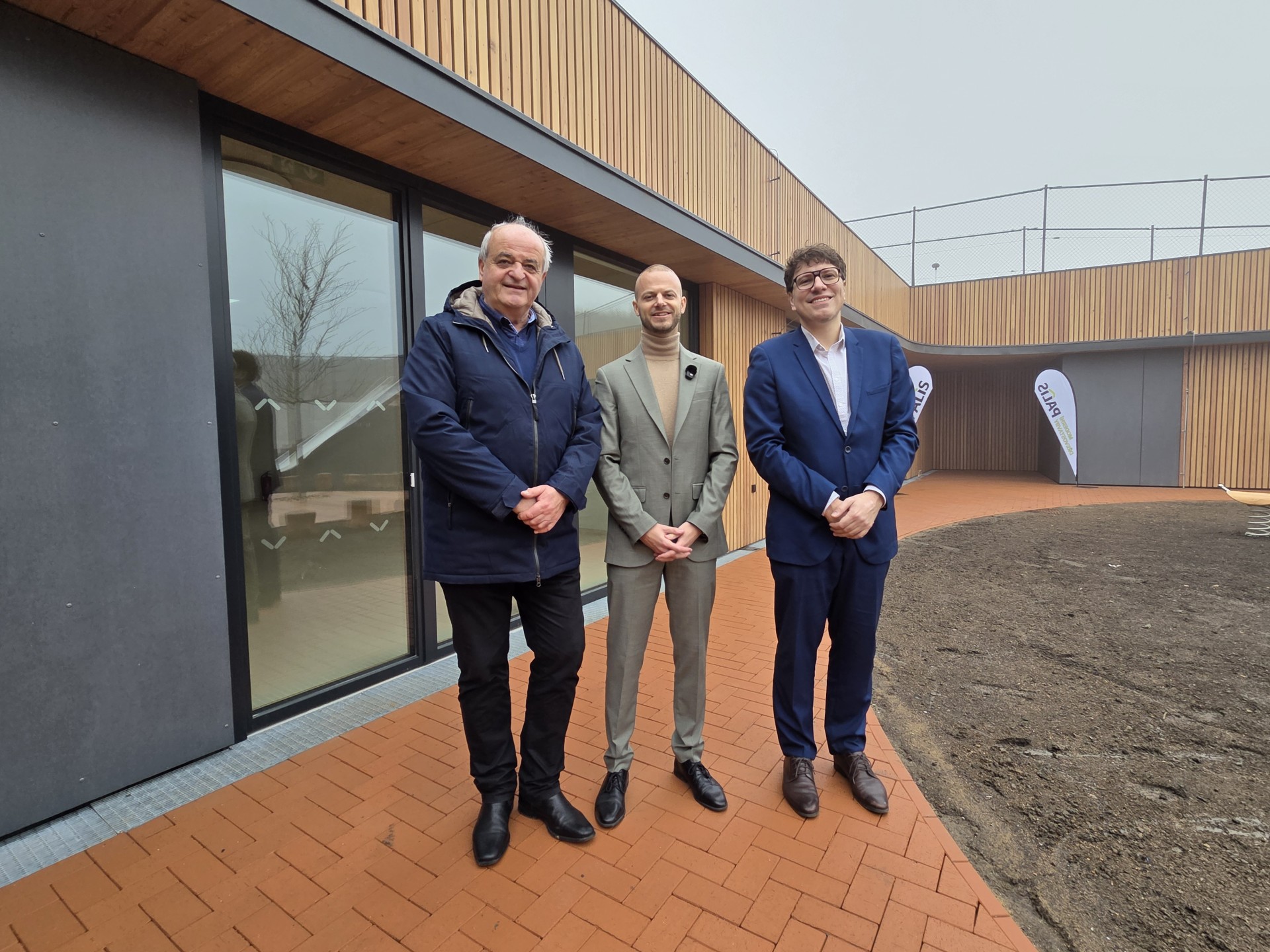 20251212_112043 20251212_112043