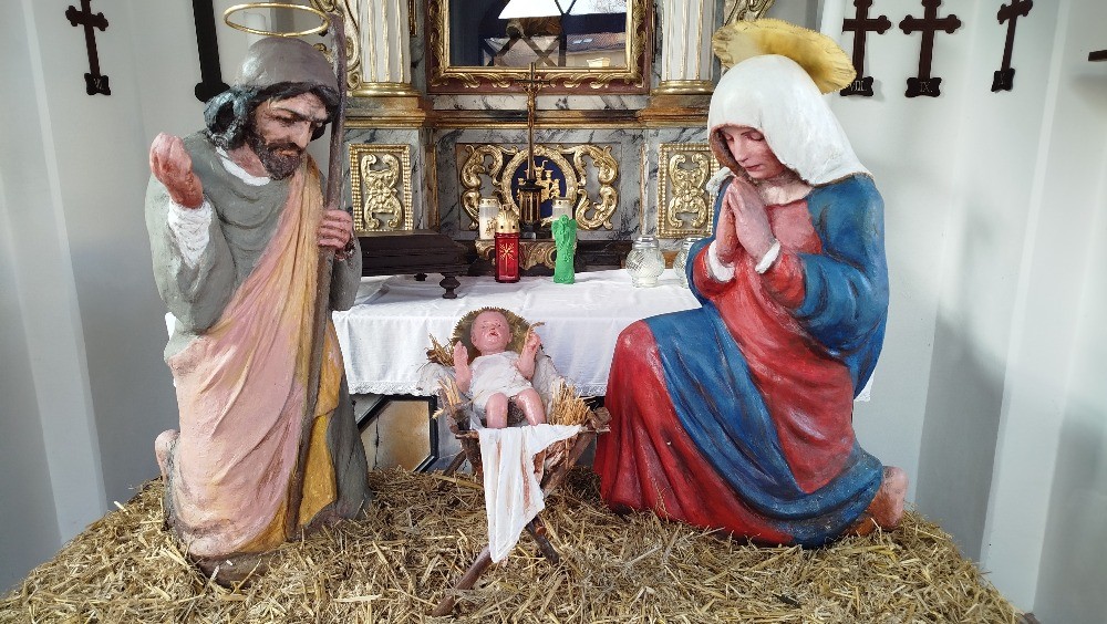 Kompletní Svatá rodina 2 Kompletní Svatá rodina 2