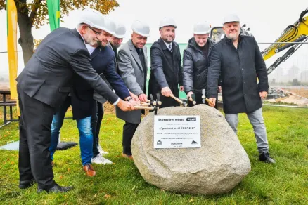 Stavba nového hřiště odstartovala