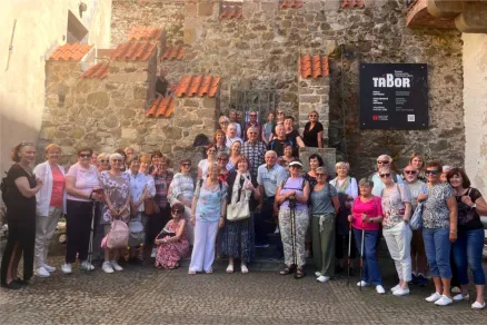 Černickým seniorům na výletě do Tábora přálo počasí