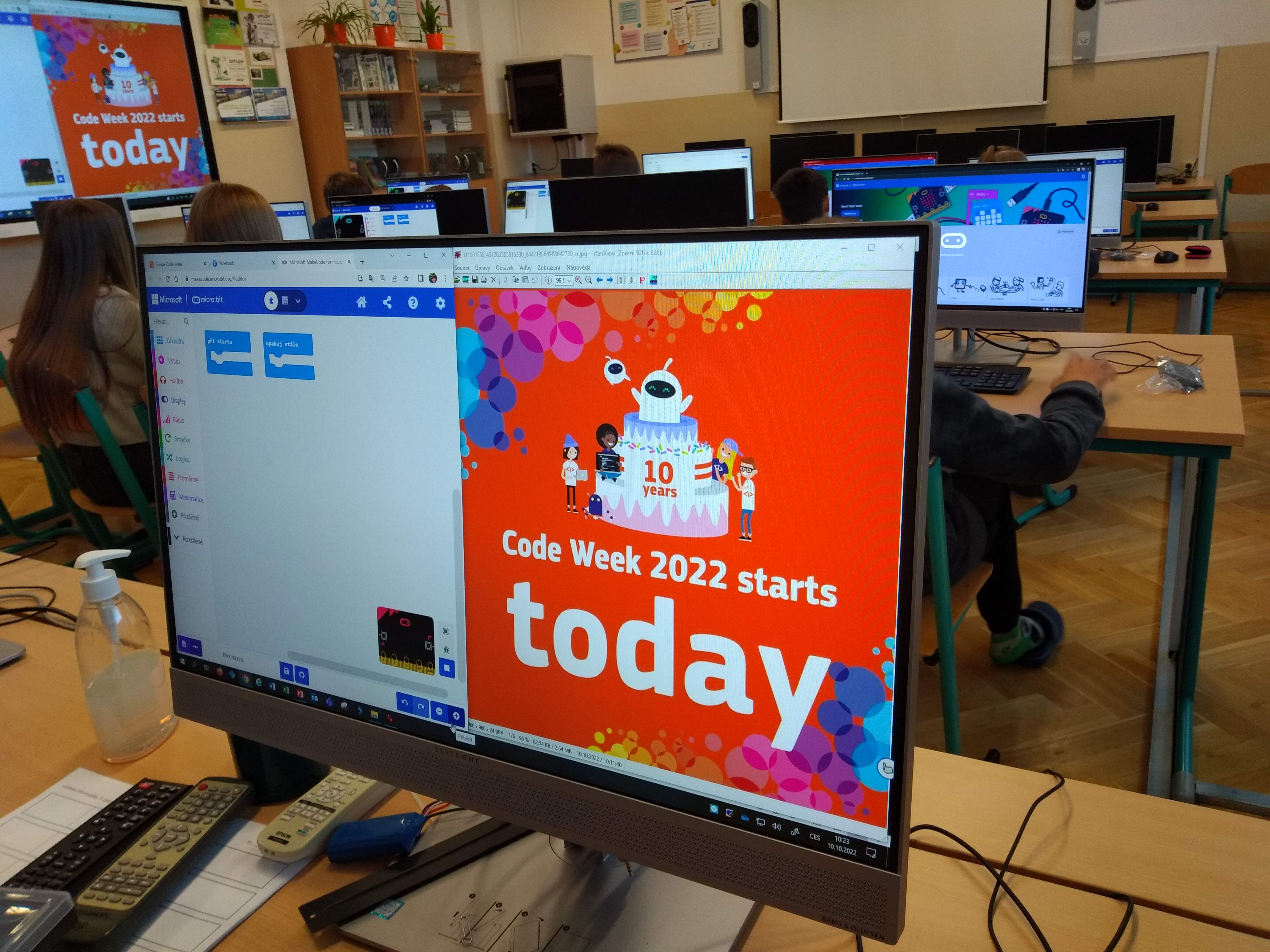 Micro:bit na desítce