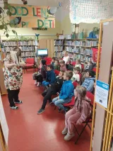 Malí čtenáři z I.C v Obvodní knihovně Bory