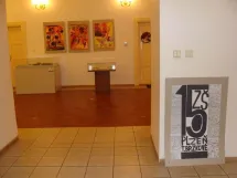 Žáci se speciálními vzdělávacími potřebami, kteří navštěvují zájmové kroužky kresba, malba a keramika vystavovali své nejpovedenější práce.