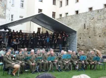 24. 9. 2015 - DPS Mariella - Promenádní koncert s Pětatřicátníky
