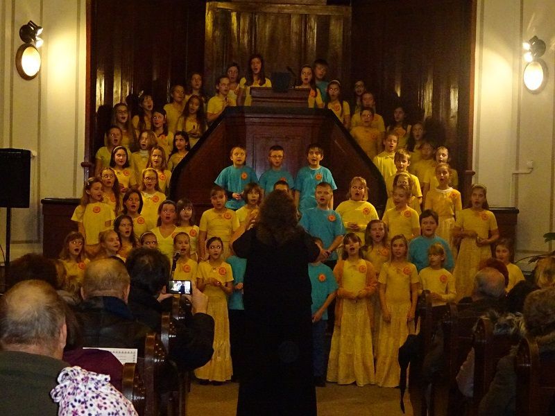 12. 12. 2014 - DPS Sluníčka - Vánoční koncert v kostele Mistra Jana Husi