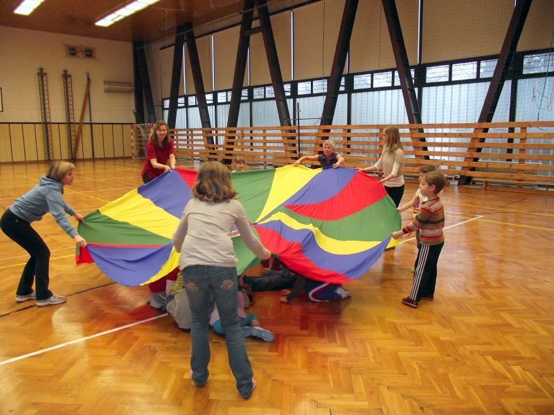 Školáček 2011 - 2. lekce Hrubá motorika