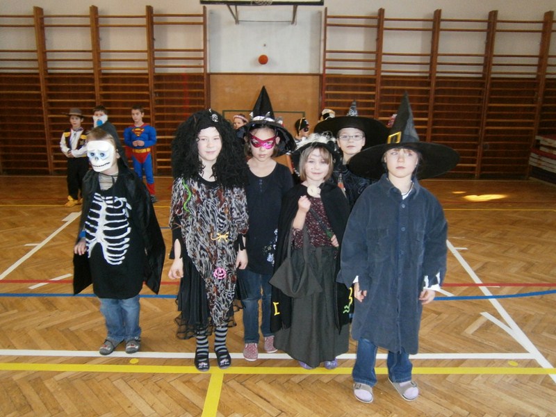 Karneval 1. a 2. ročníků