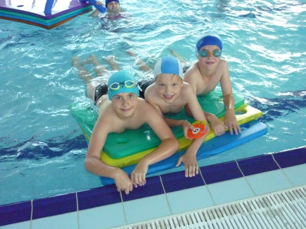 Poslední plavání IV. A, IV. B