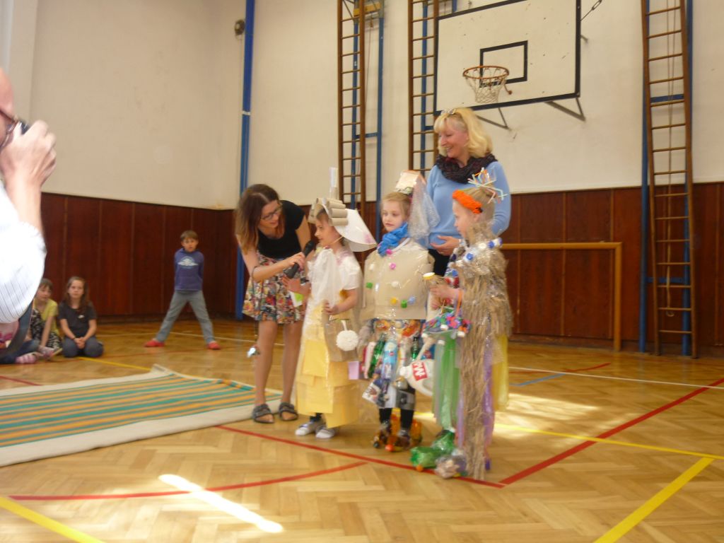 Den Země (recyklační den)