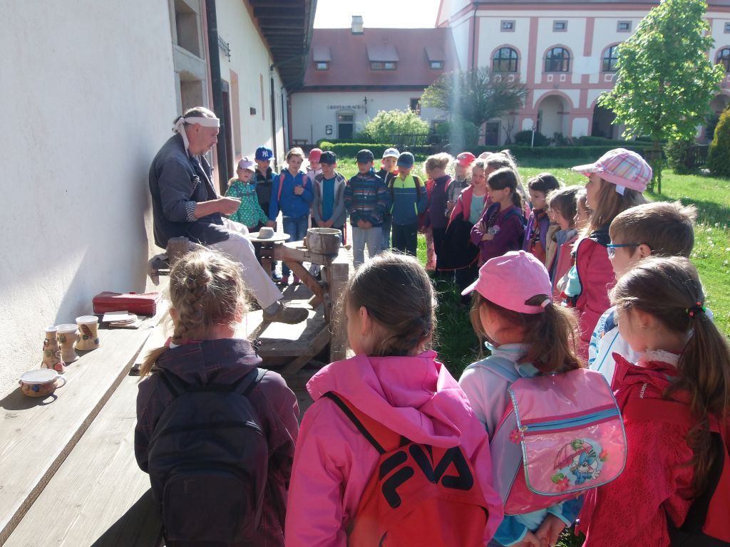 Za řemesly na Býkov (II.A, II. B)