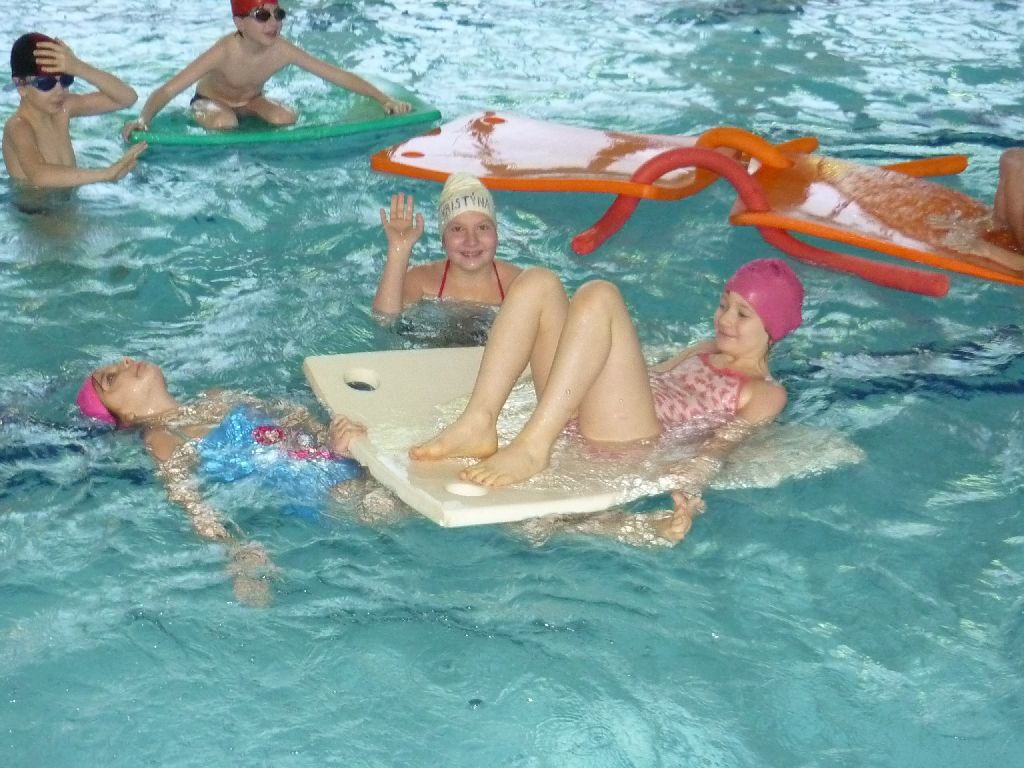 Závěrečné plavání u třeťáků