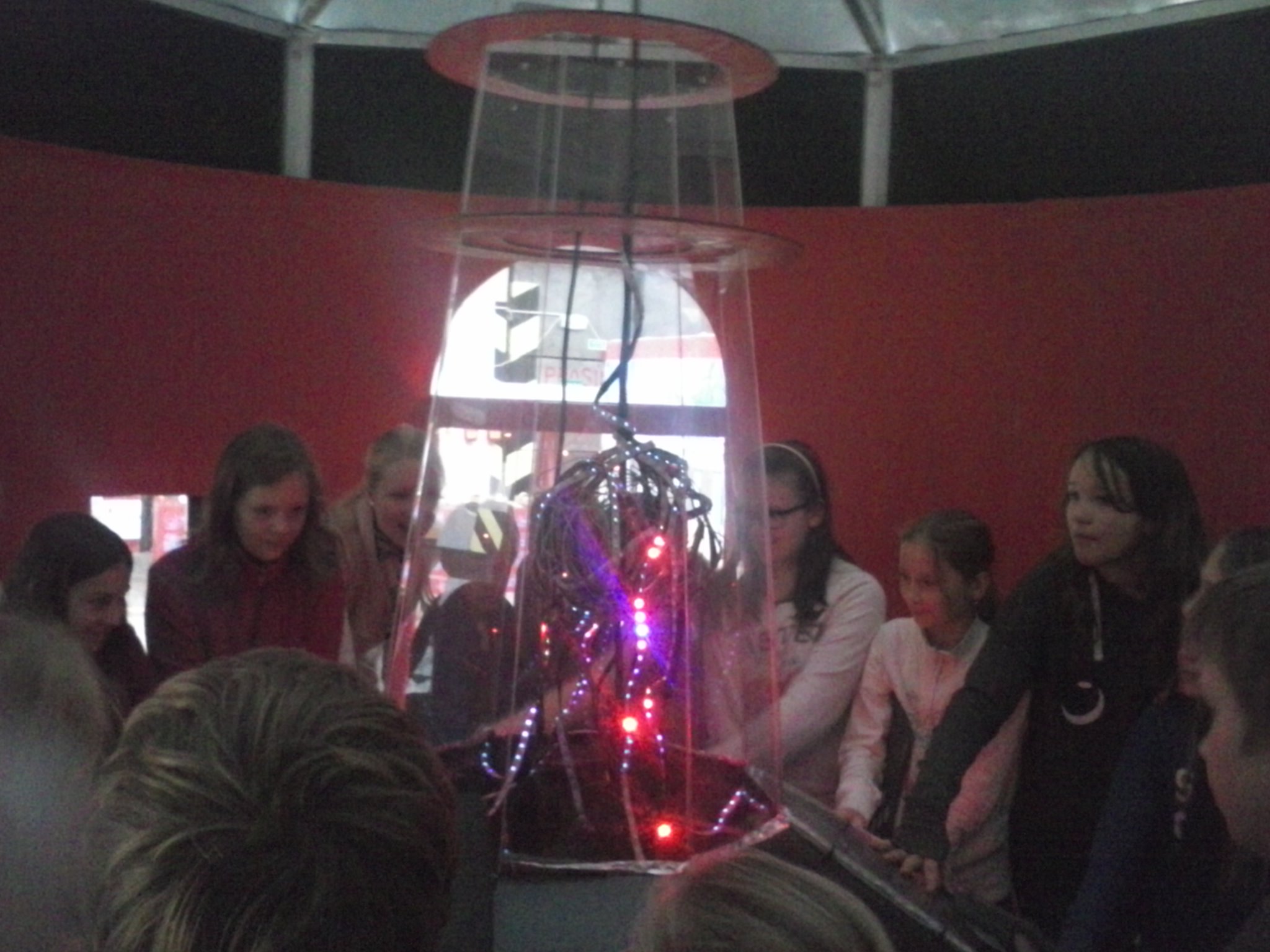 Depo 2015 - Stroj času