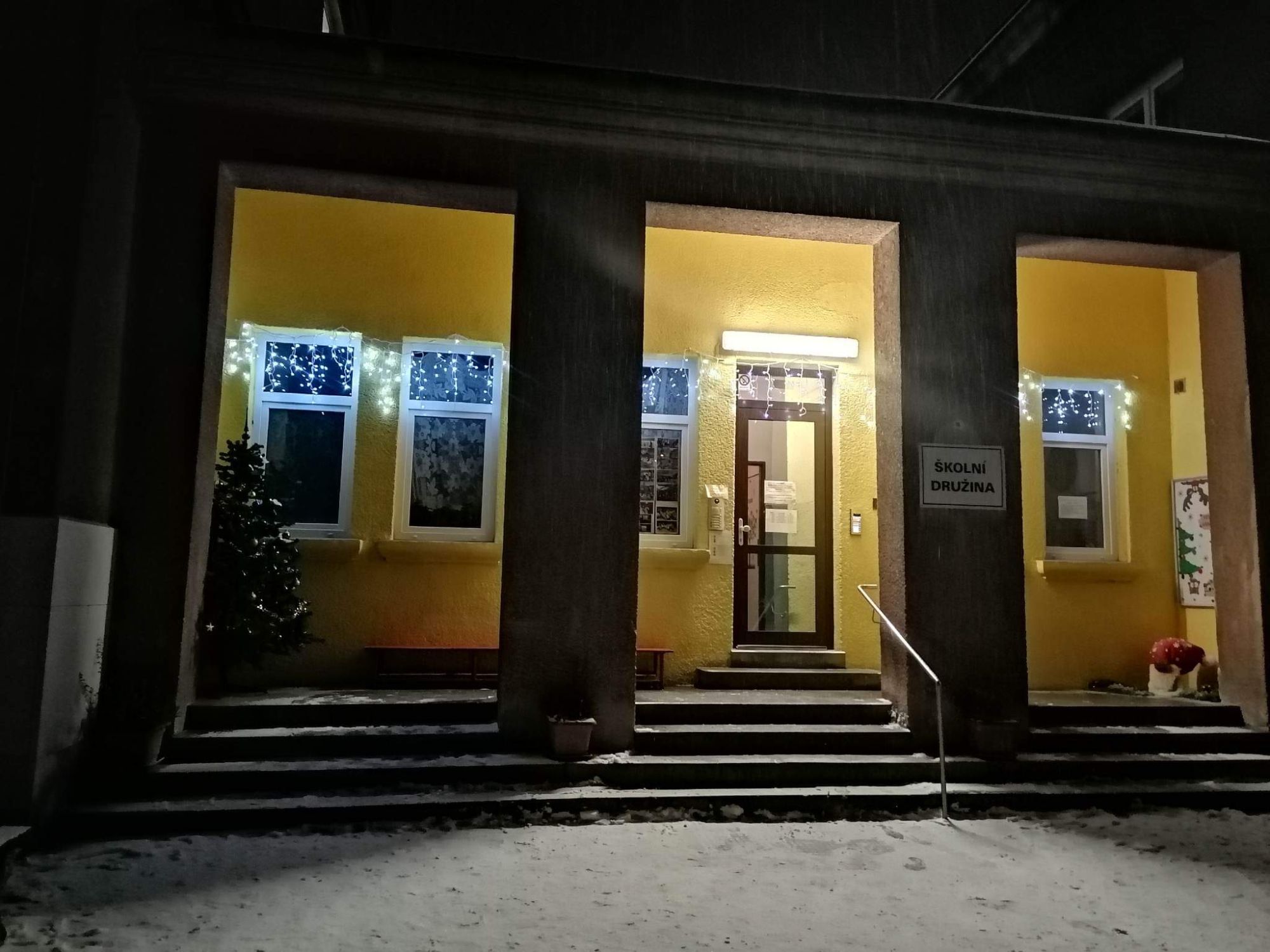 Vánoční tvoření ve školní družině