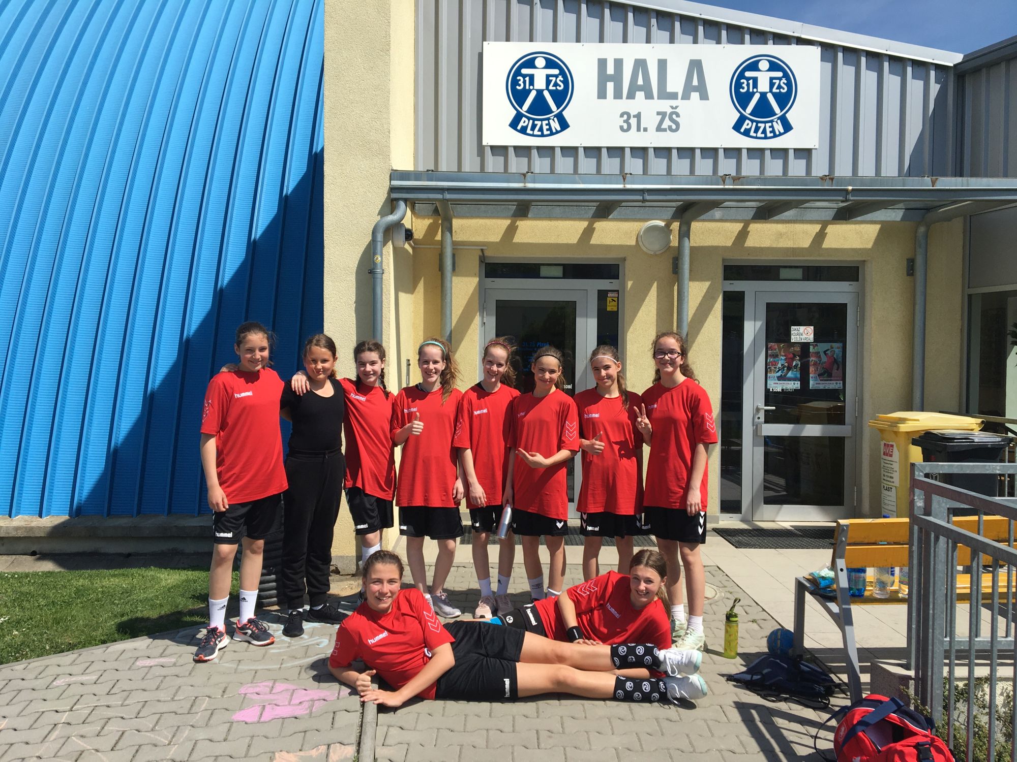 Krajské kolo v házené dívky