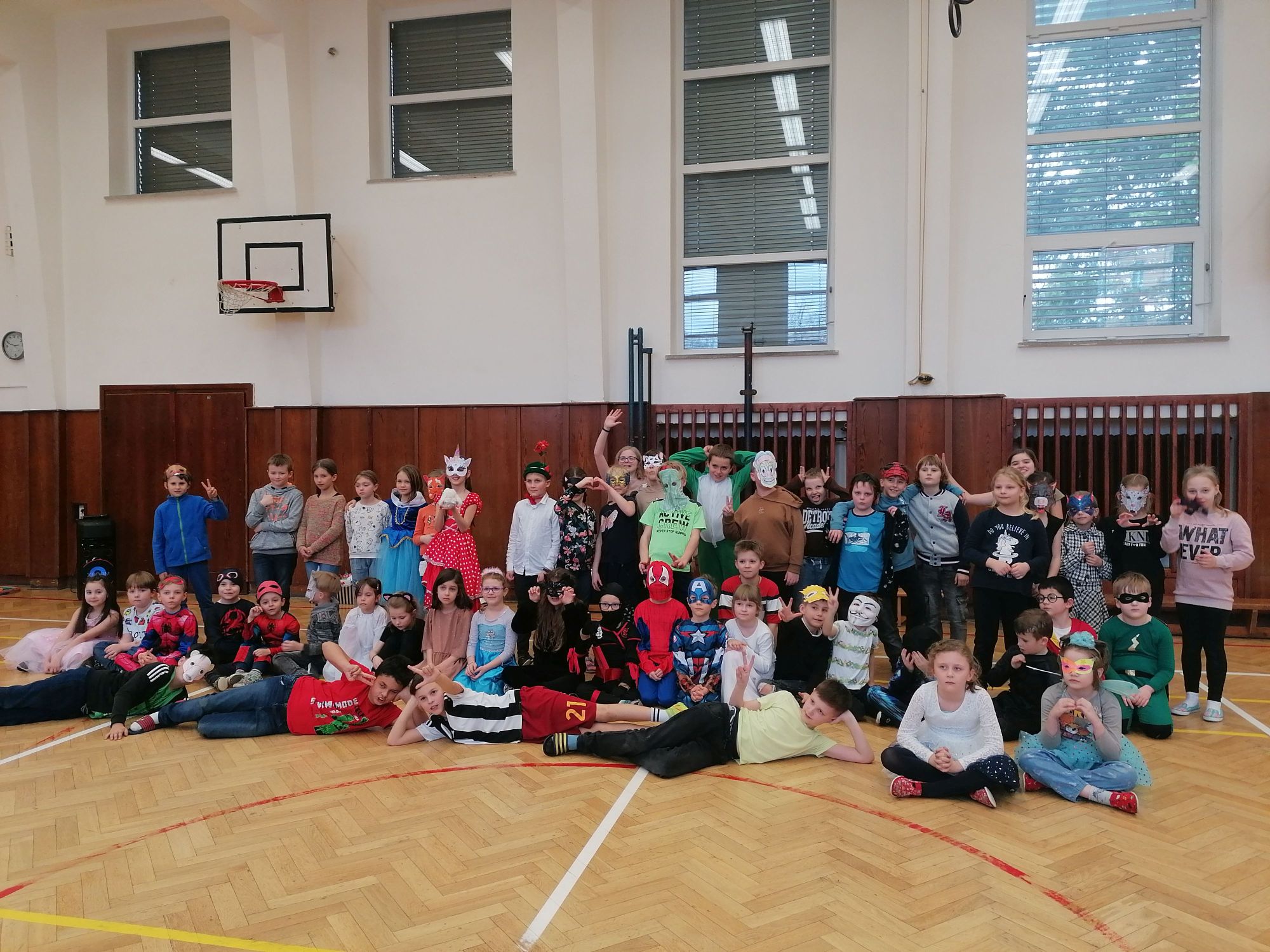 Maškarní rej ve školní družině 