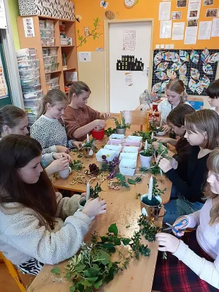 Young lady - vánoční setkání